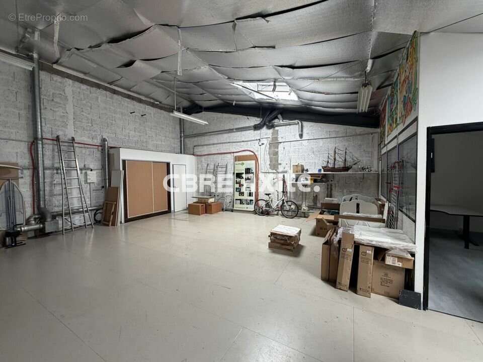 120 m² à Challes-Les-Eaux  - photo 2