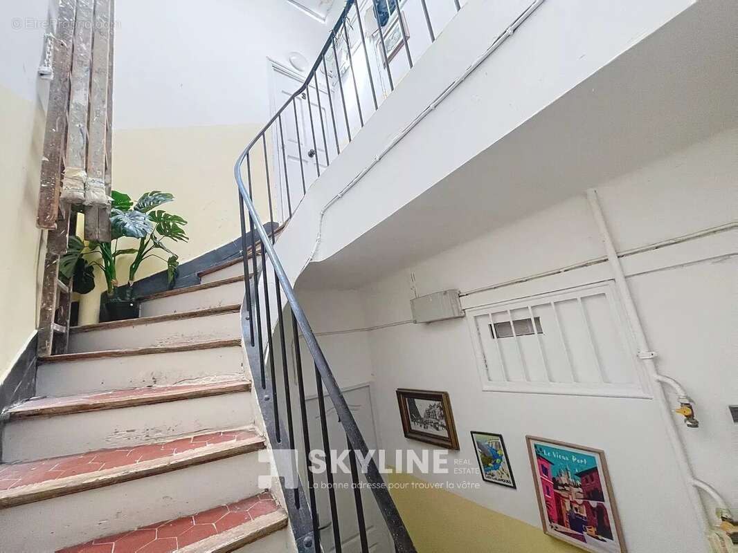Appartement à MARSEILLE-2E