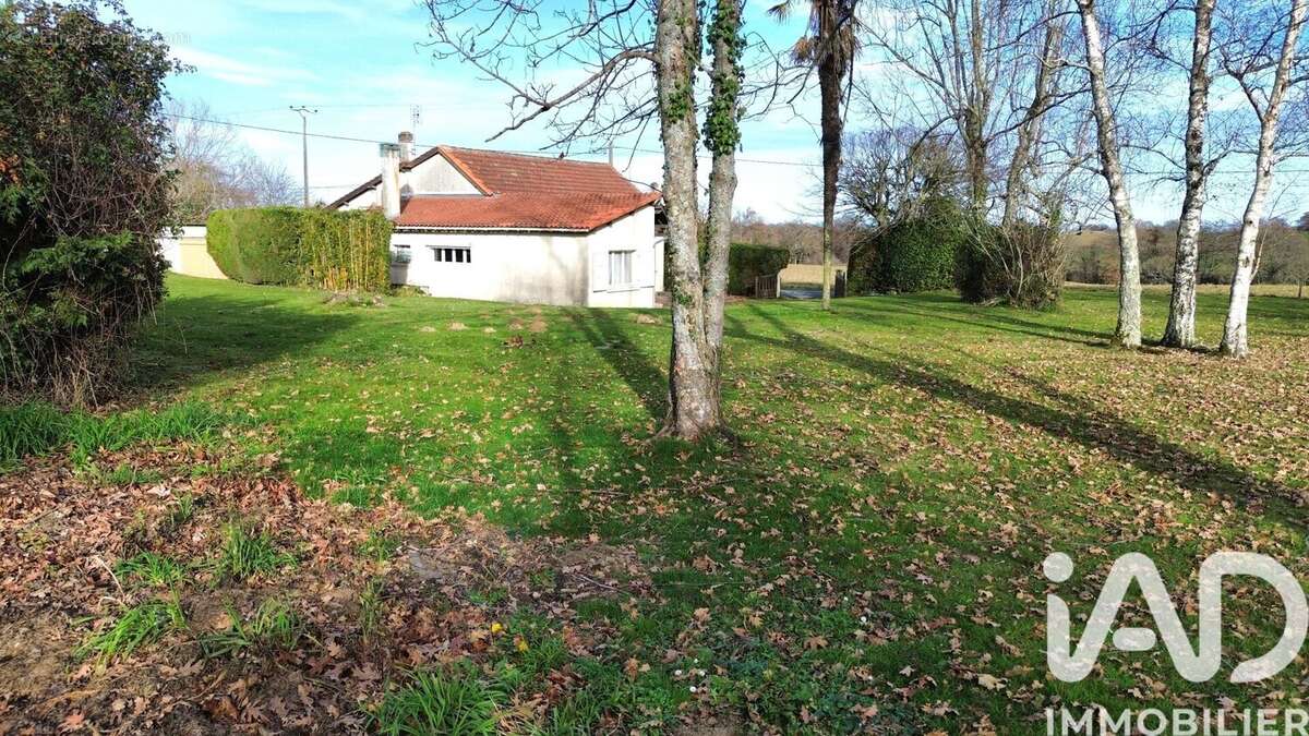 Photo 2 - Maison à CROUSEILLES