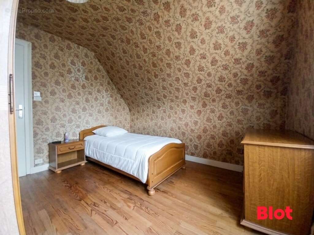 Maison 86 m² à Le Relecq-Kerhuon  - photo 6