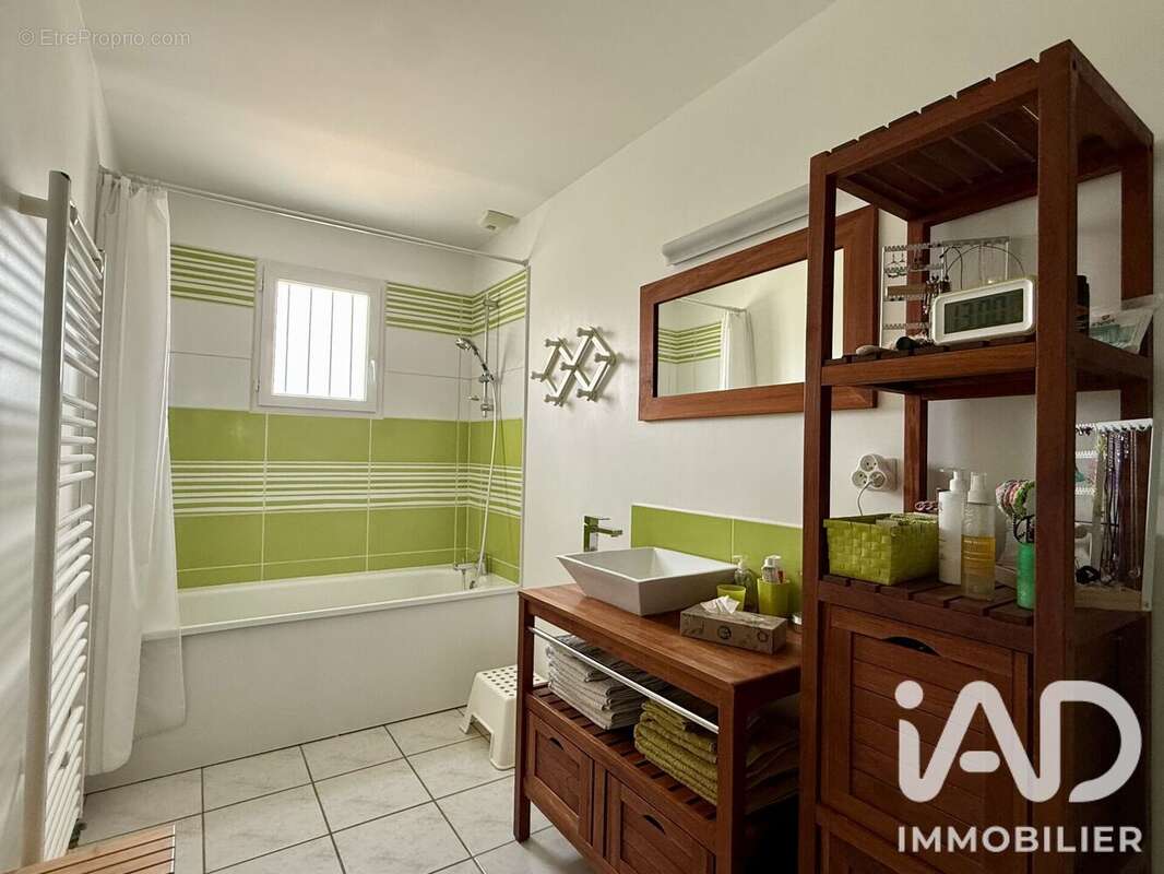Maison 92 m² à Dreuil-Les-Amiens  - photo 6