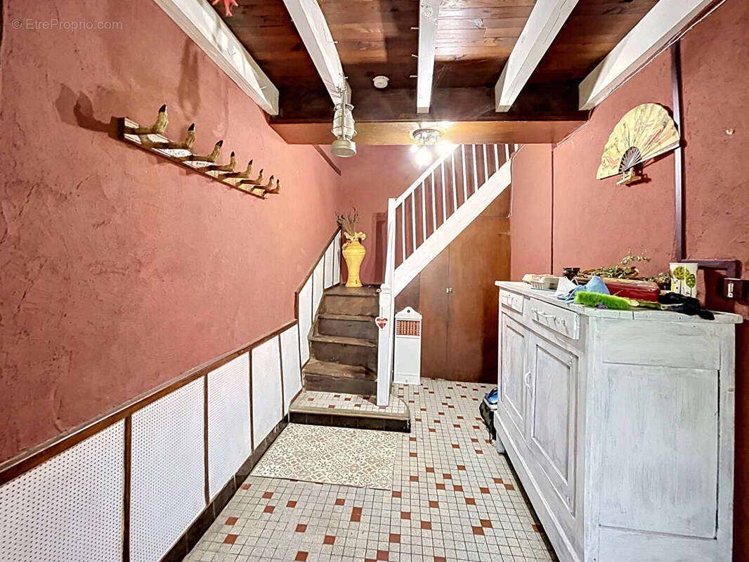 Maison à VIC-FEZENSAC