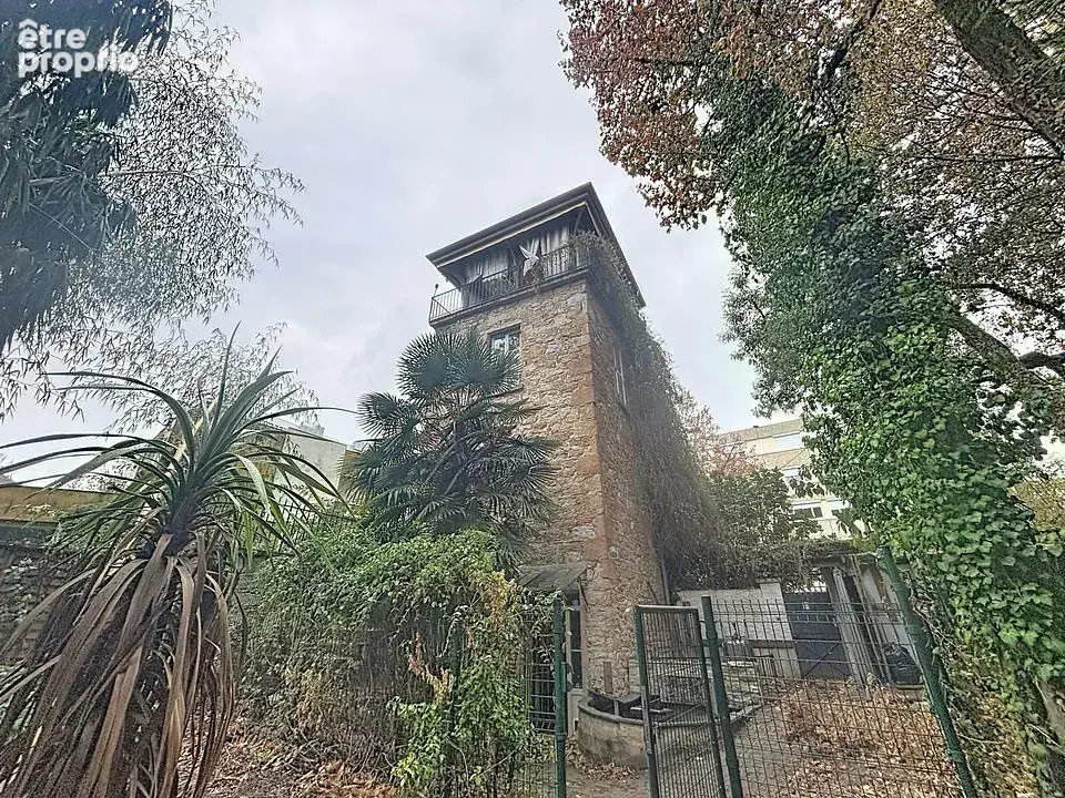 Maison à LYON-9E