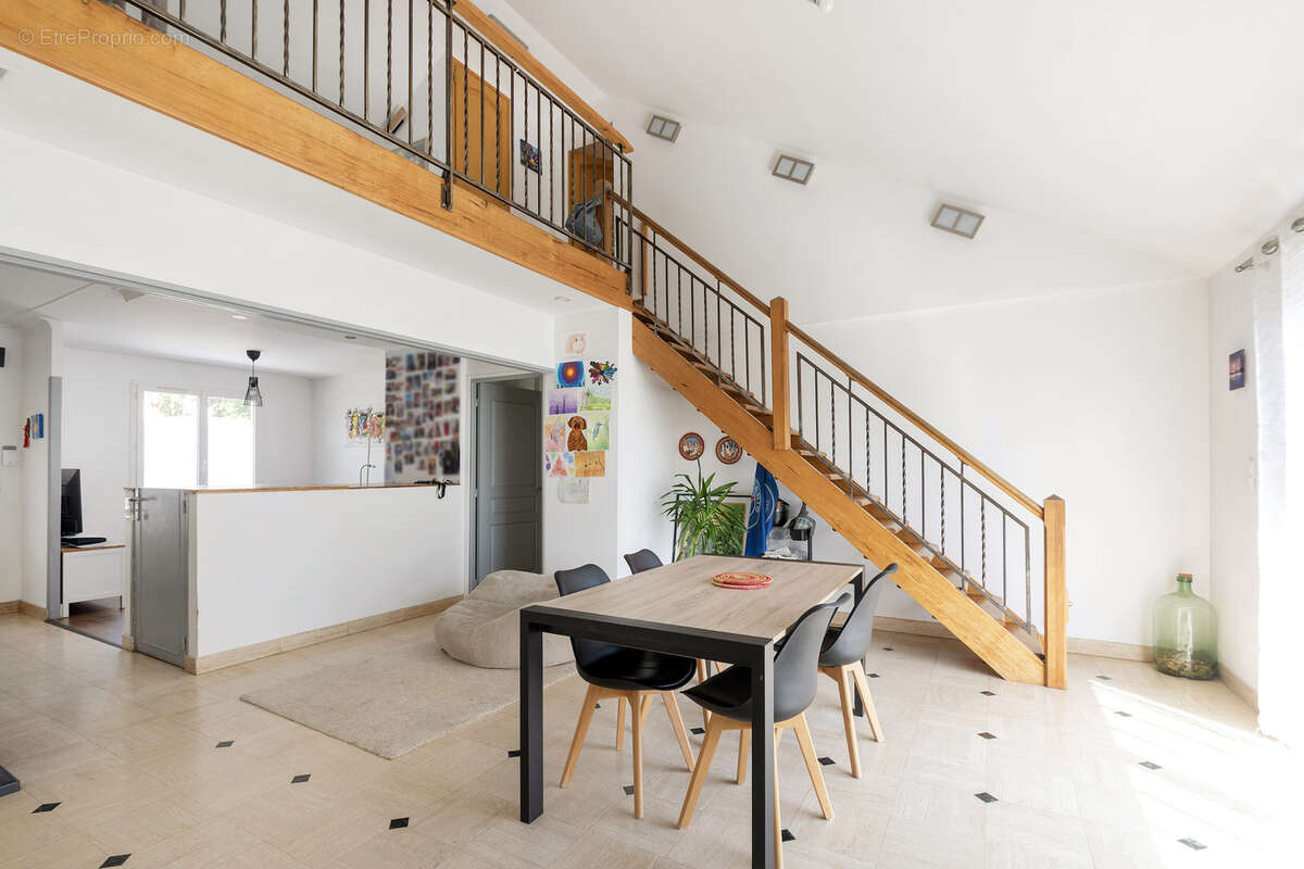 Maison à LA FERTE-ALAIS