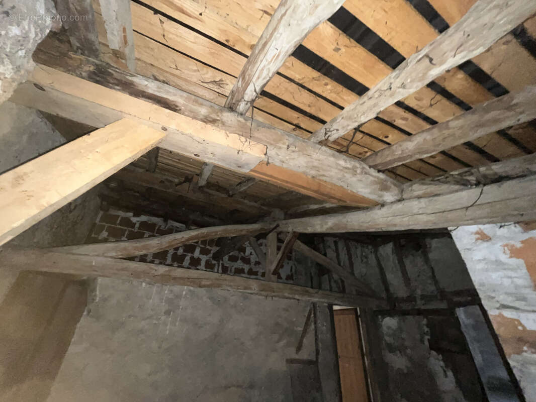 Appartement à LE MAS-D'AZIL