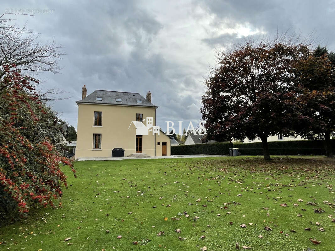 Maison à LE GROS-THEIL