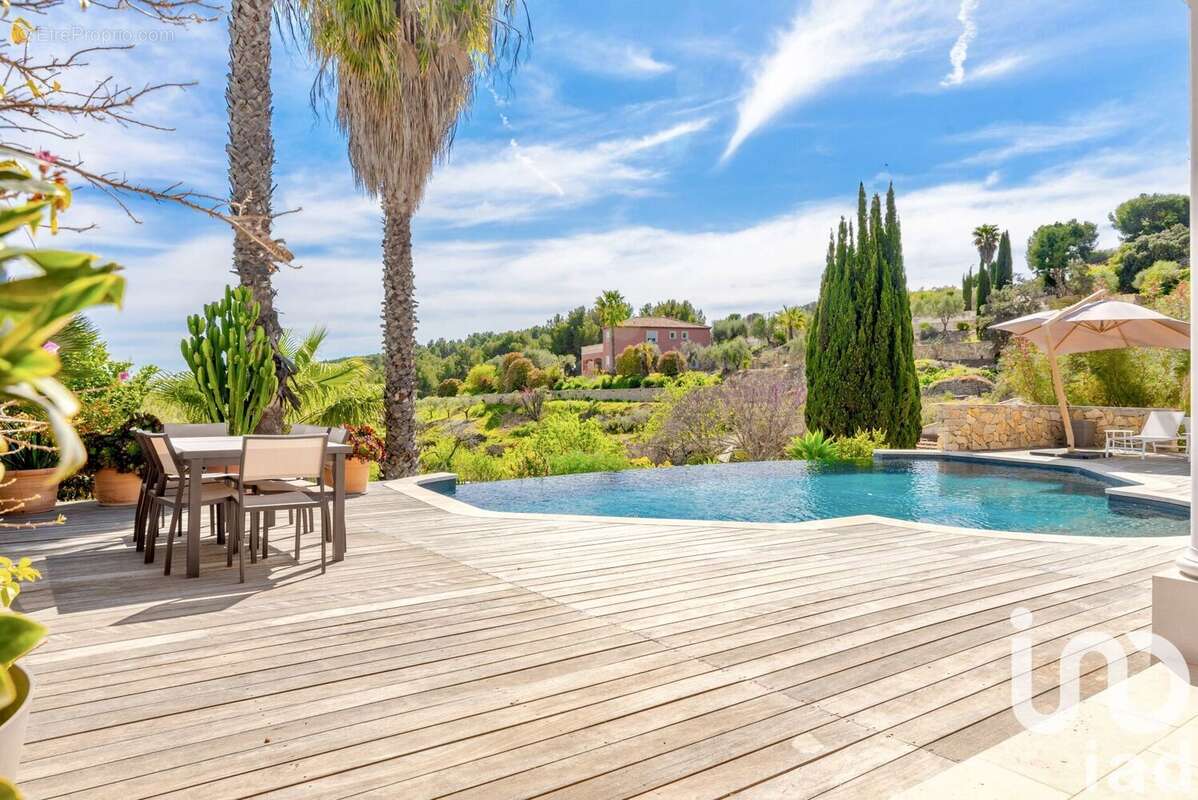 Photo 5 - Maison à BANDOL