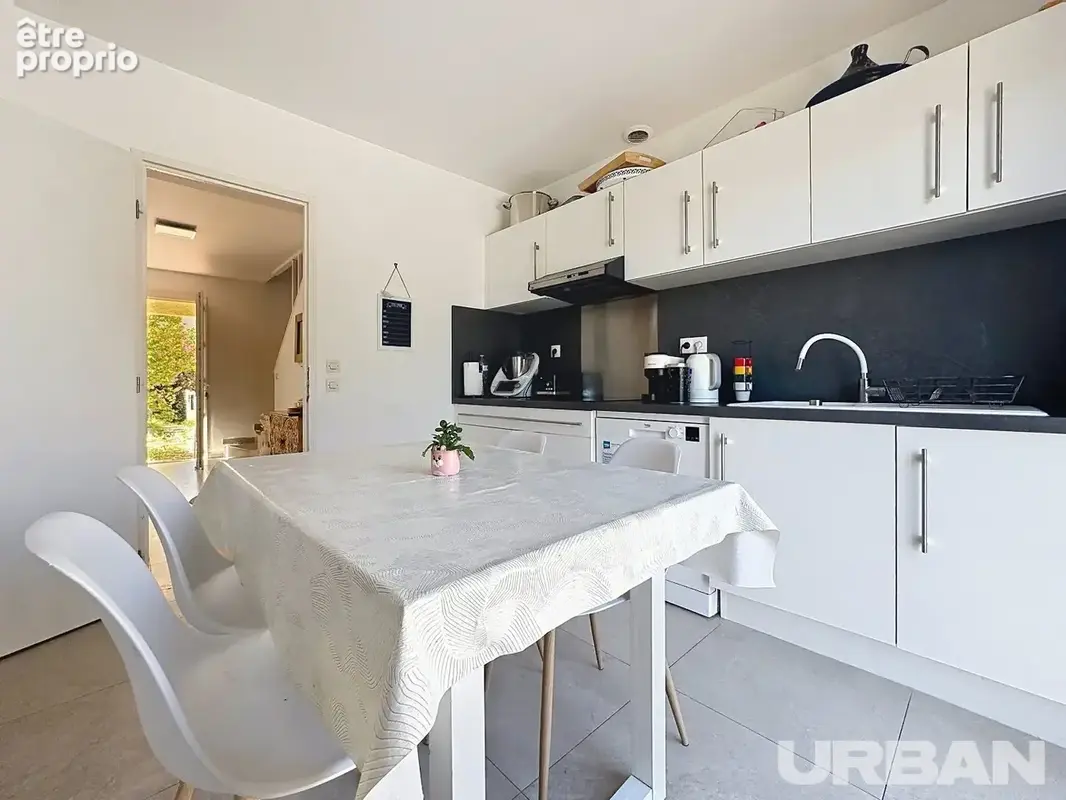 Castelnau le lez - aube rouge - villa t7 - photo 7