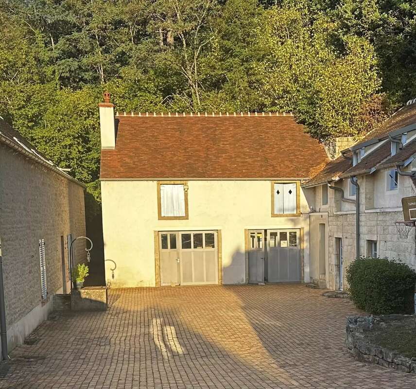 Appartement à FIXIN