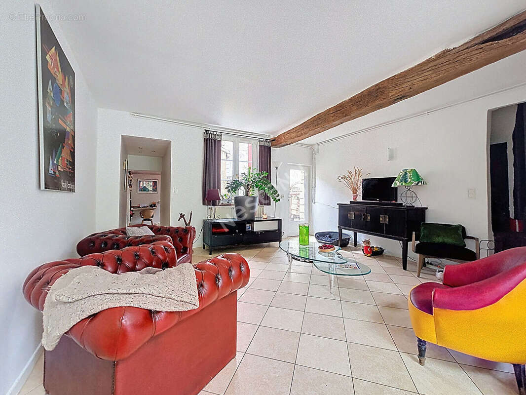 Maison à LASSY