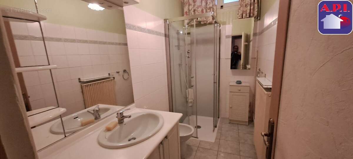 Maison à MONTFERRIER