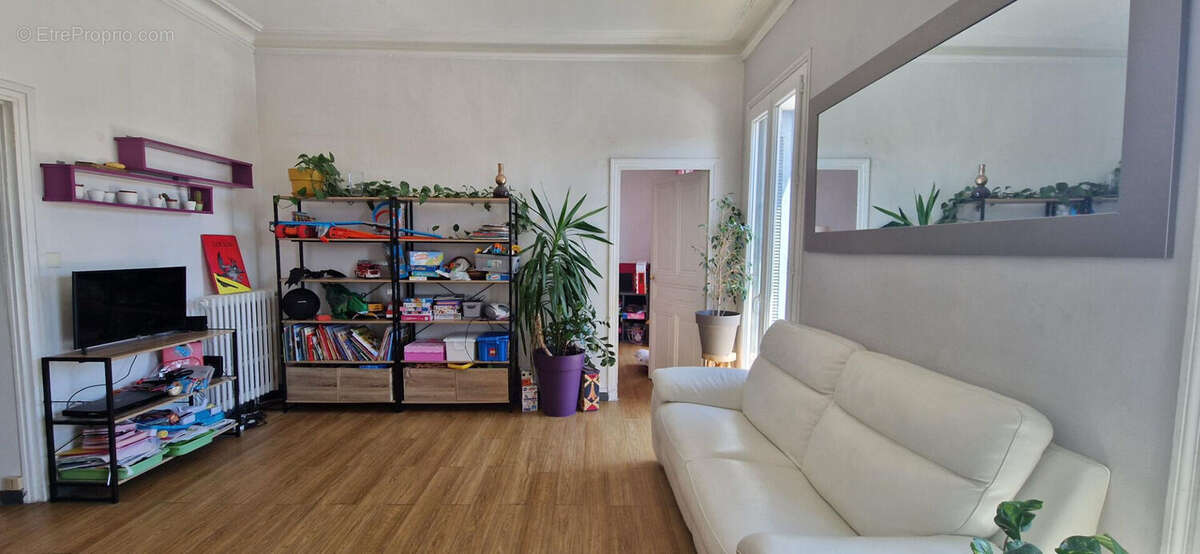 Appartement à NIMES