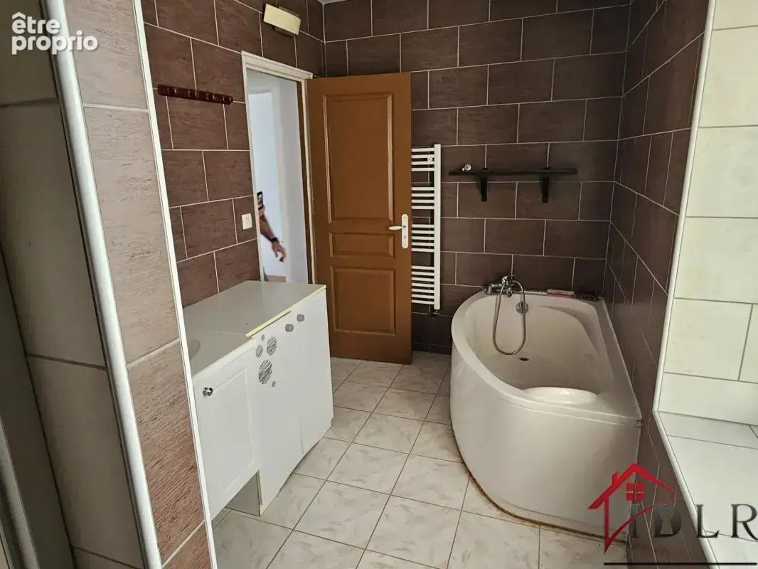 Maison 7 pièces 168 m² à vendre à Wassy (52130) - photo 7