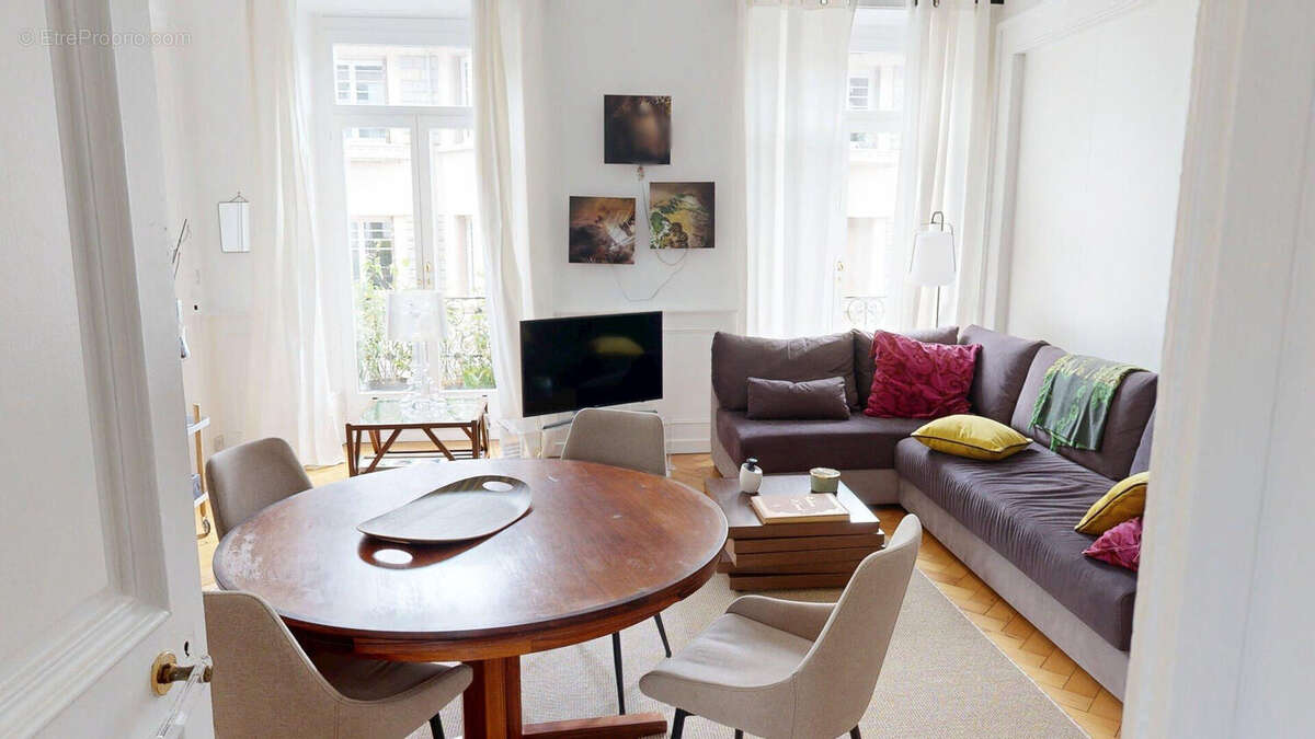 Fontaine Argent : appartement de cartactère de 169 m2 avec 4 chambres - photo 2