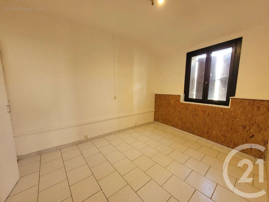Maison 54 m² à Penne  - photo 7