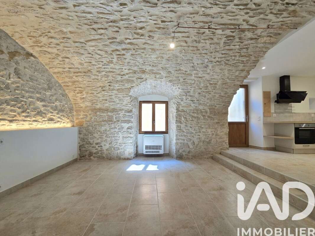 Photo 3 - Appartement à BAGNOLS-SUR-CEZE