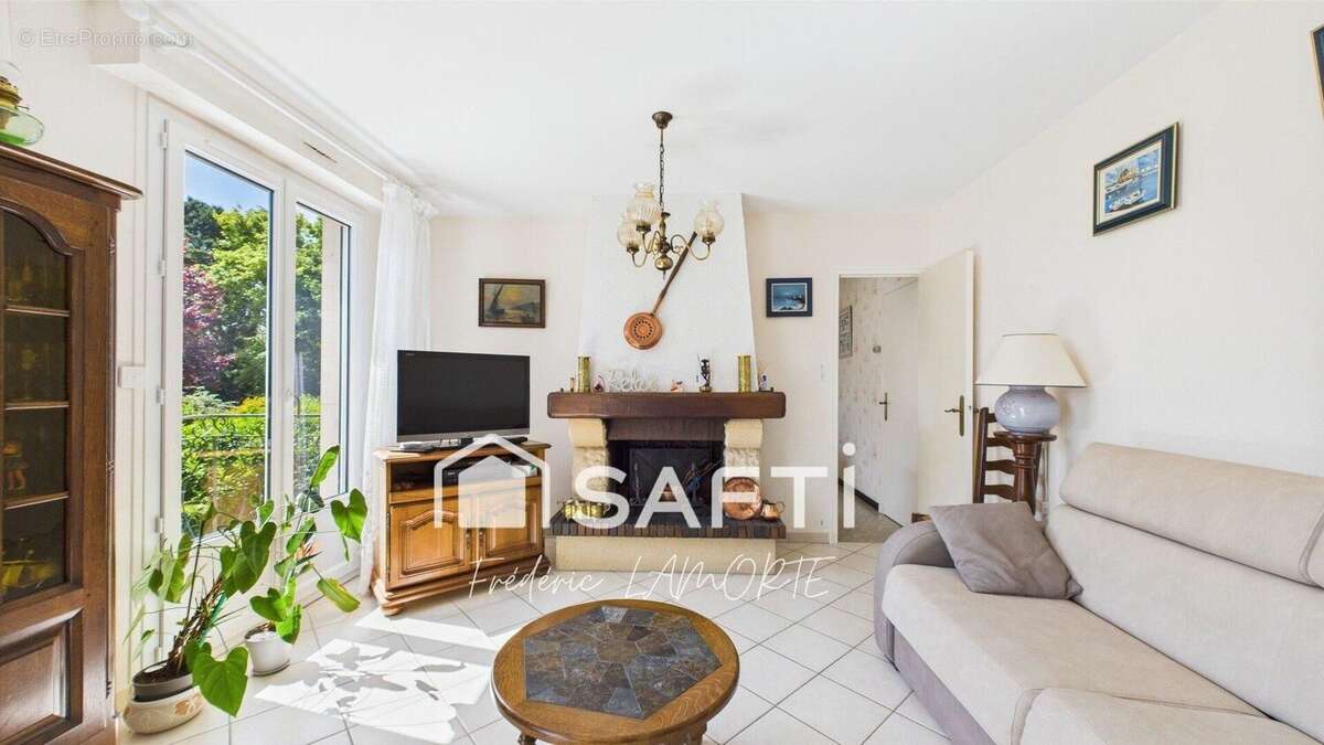 Photo 2 - Maison à SAINTE-SOULLE