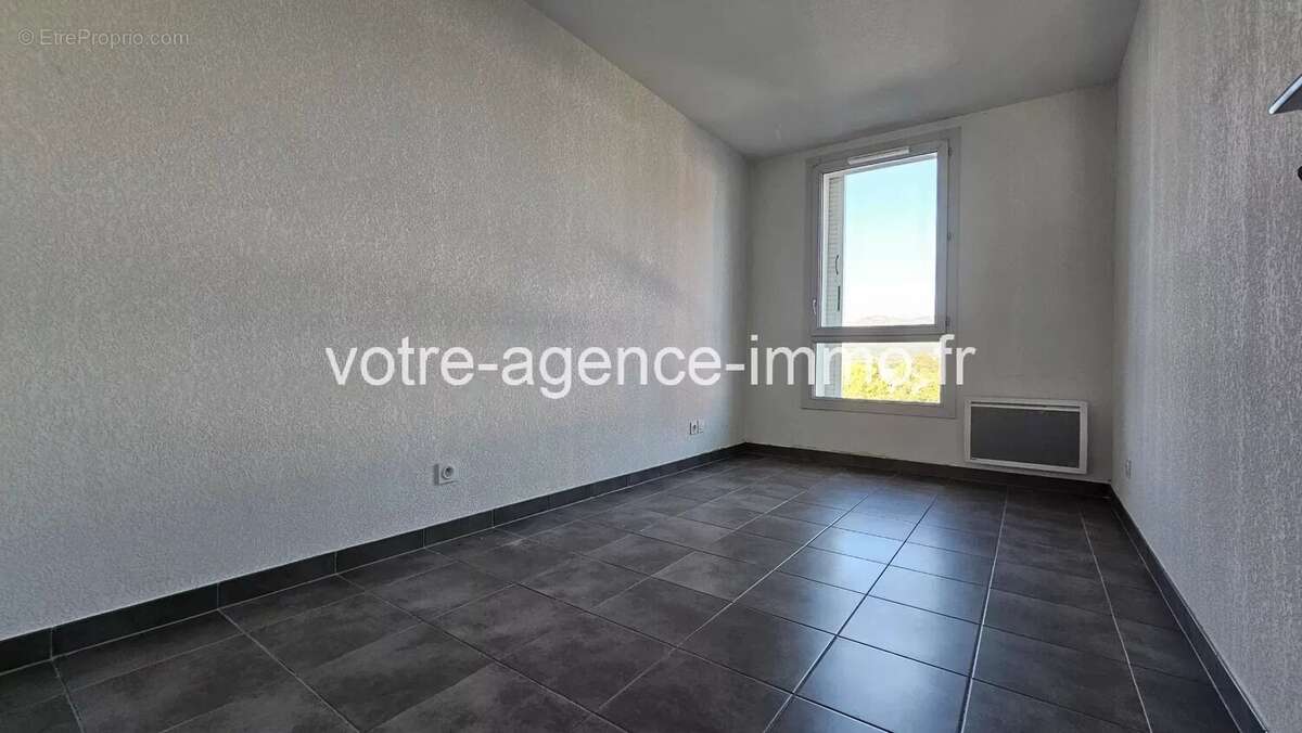 Nice-Meridia-3 Pieces-terrasse-parking en sous sol - photo 8