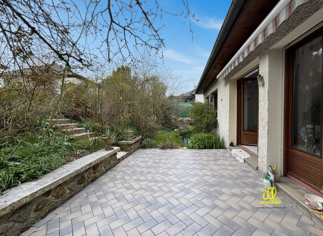 Maison à CHARLEVILLE-MEZIERES