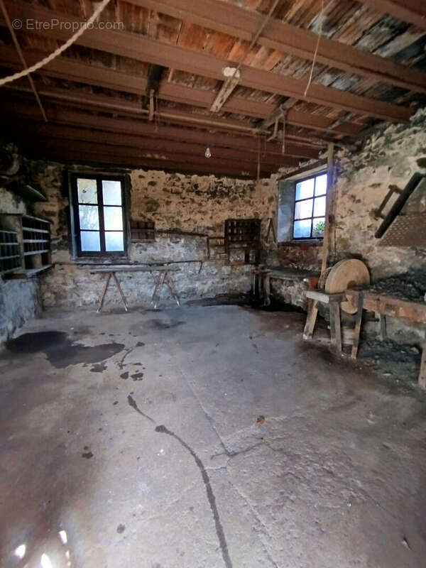Maison à CUSSY-EN-MORVAN