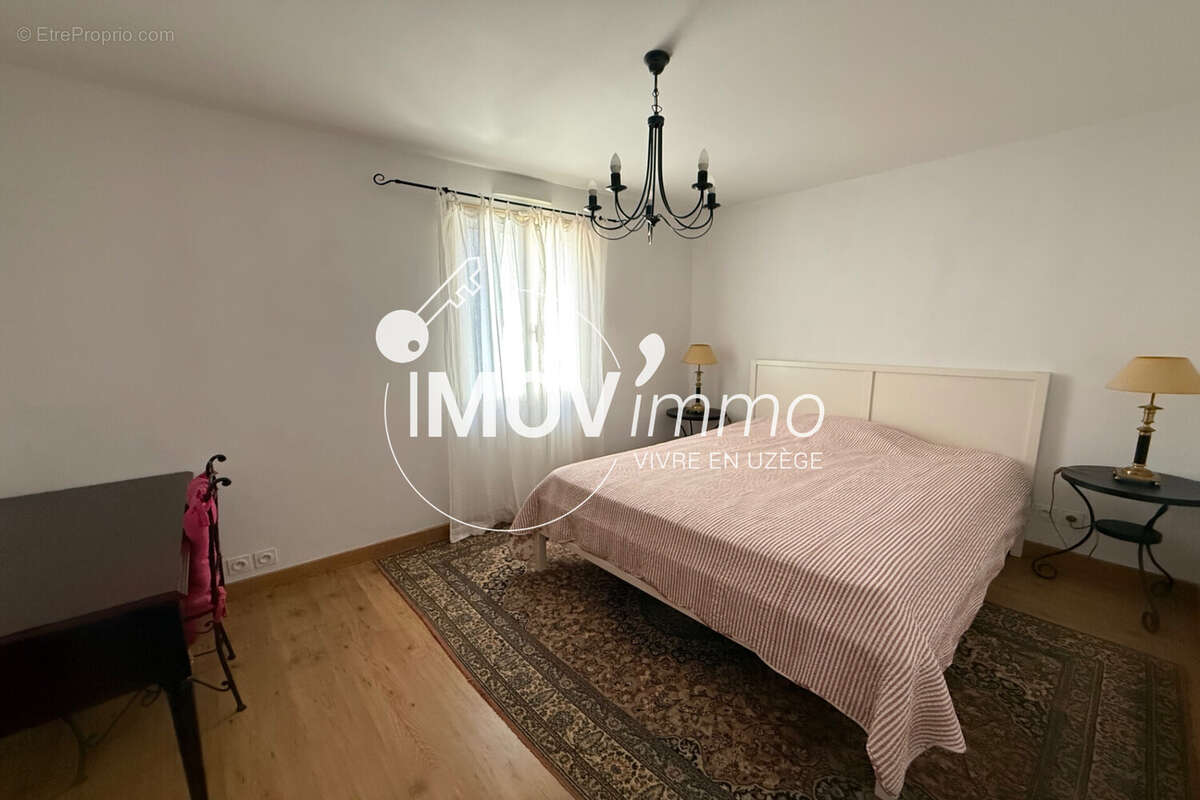 Maison à SAINT-QUENTIN-LA-POTERIE