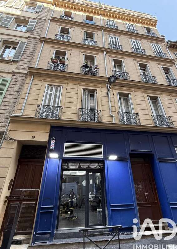 Appartement 46 m² à Marseille-1e  - photo 3