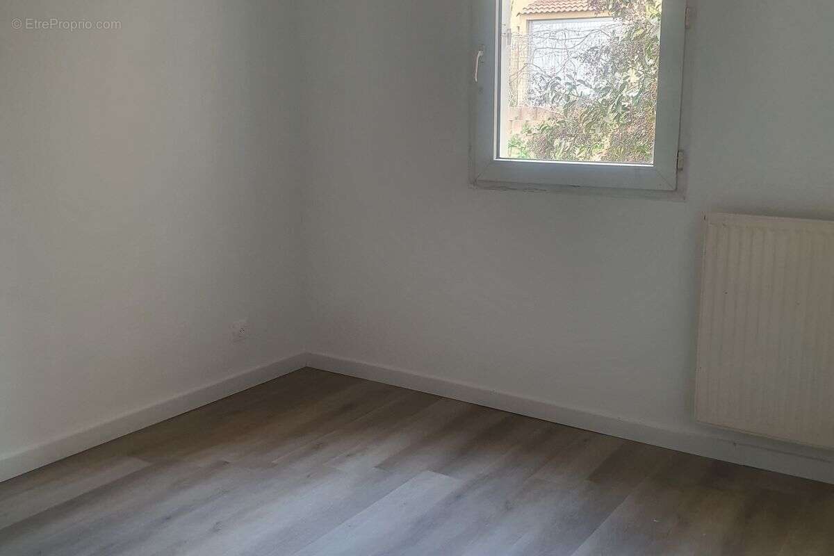 Appartement à MARSEILLE-11E