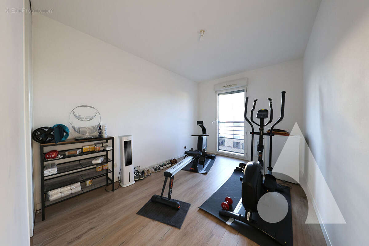 Appartement à CORBEIL-ESSONNES