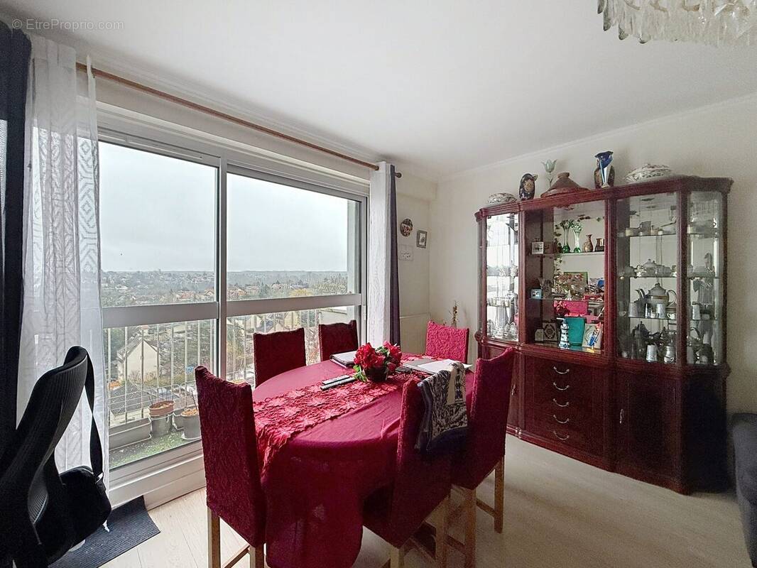 Appartement à SUCY-EN-BRIE