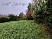 Terrain à BRIIS-SOUS-FORGES