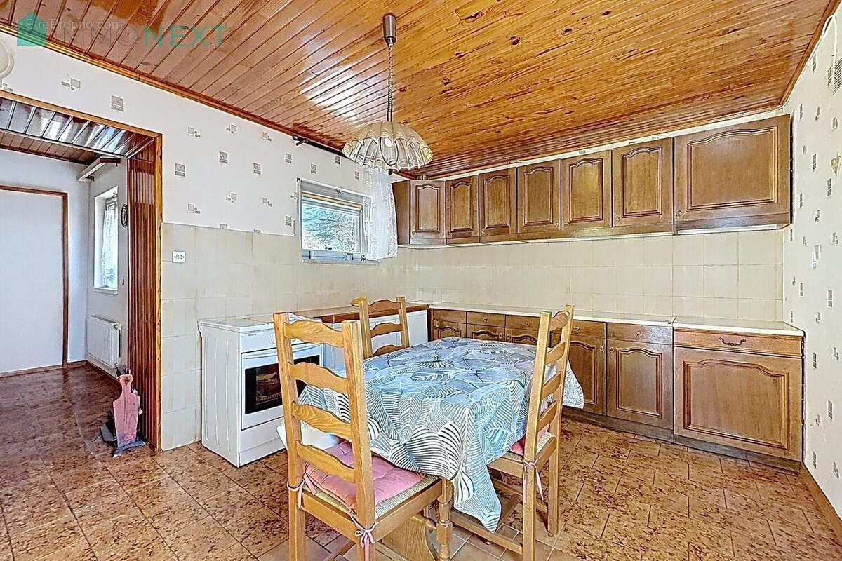 Maison à SAINTE-MARIE-AUX-CHENES