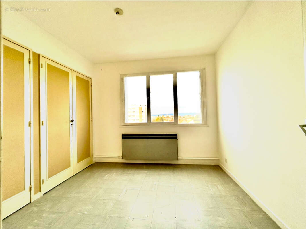 Appartement à SAINT-PRIEST