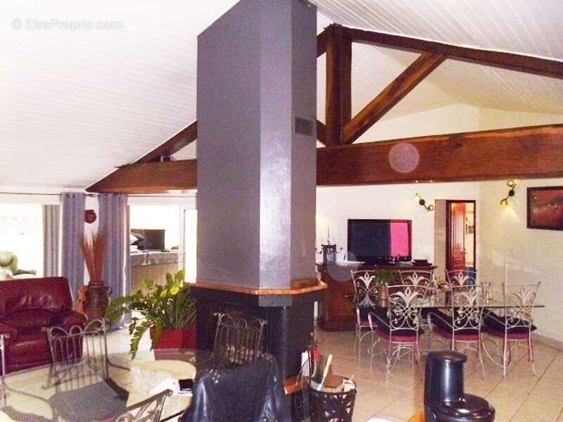 Maison à SAINT-PHILBERT-DE-GRAND-LIEU