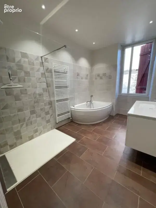 Maison de caractère en pierre, dépendances, accès rivière, 199500€ ! - photo 20