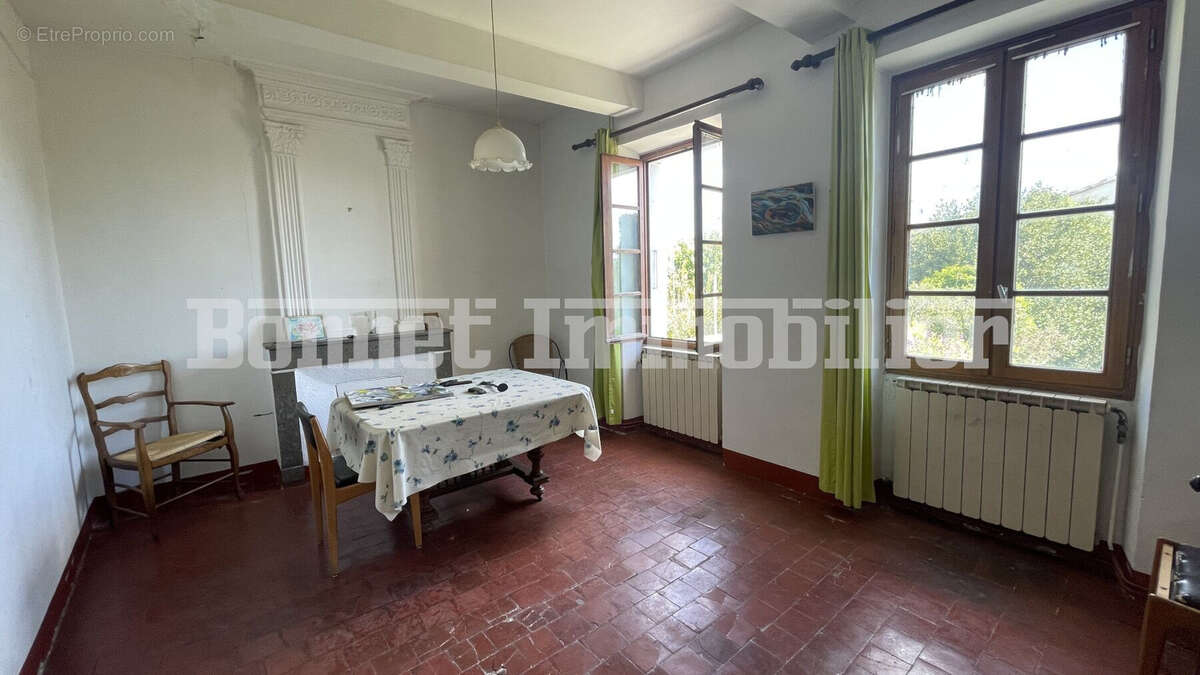 Maison de maitre à restaurer à Vinsobres - photo 2