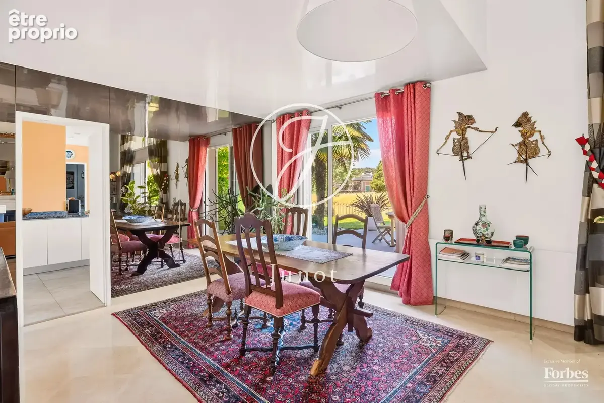 Croissy-sur-Seine - CENTRE-VILLE - Maison - 5 chambres - 179.02m² - Terrain 587m². - photo 10