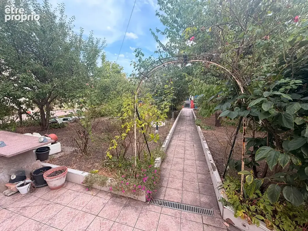 Maison 66m² à bobigny - photo 2