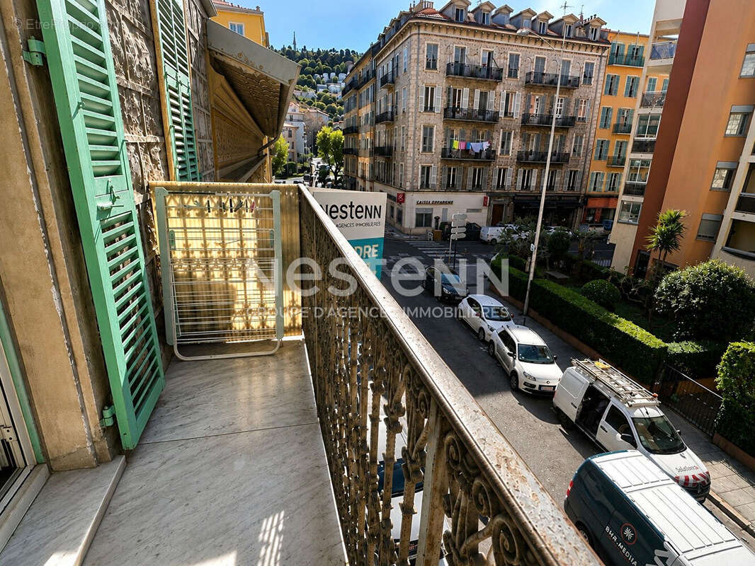 Appartement 4 pièces à vendre à Nice - Emplacement d'exception- Rue Bonaparte. - photo 7