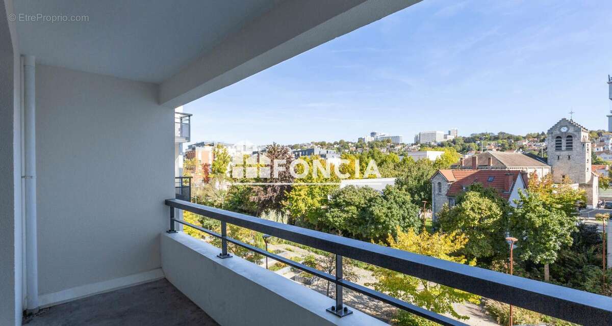 Appartement à CACHAN