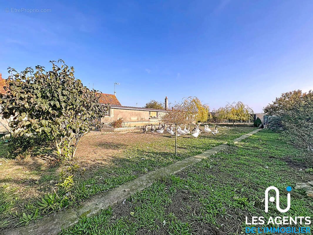 Maison à CHARSONVILLE