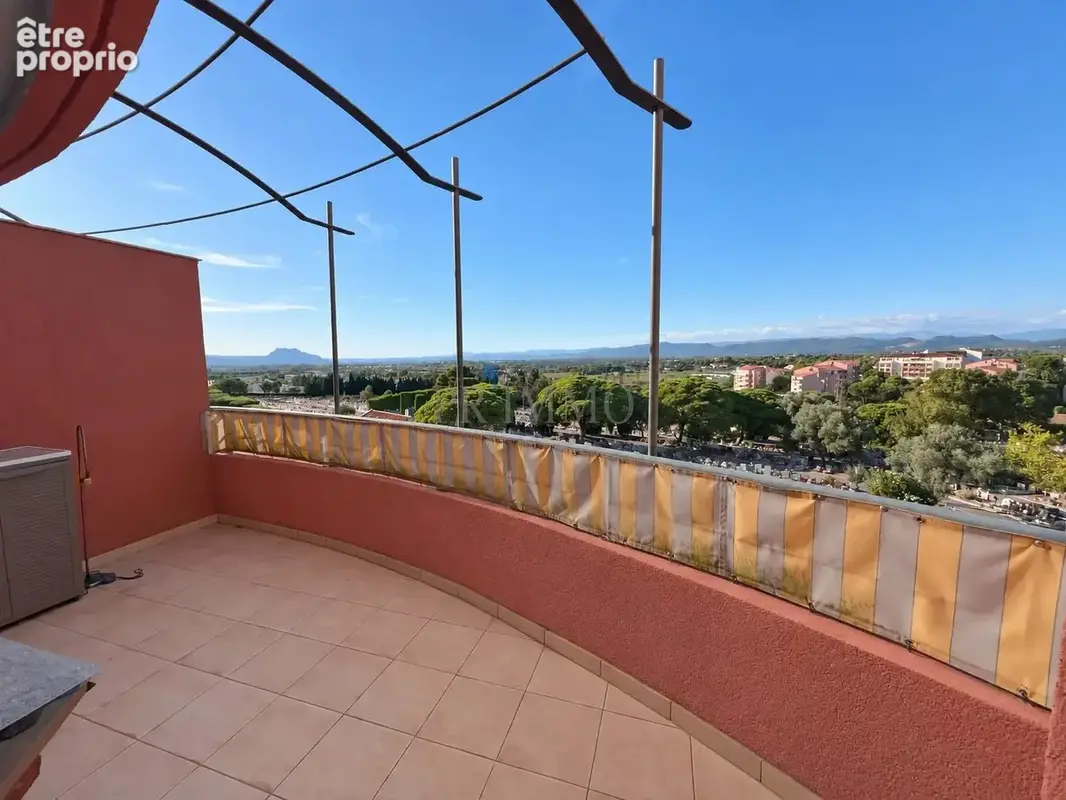 Appartement à FREJUS