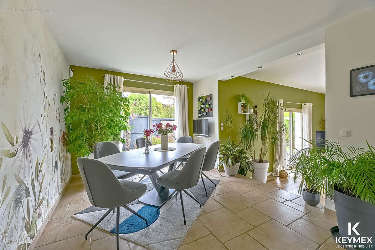 Maison à L&#039;ISLE-ADAM