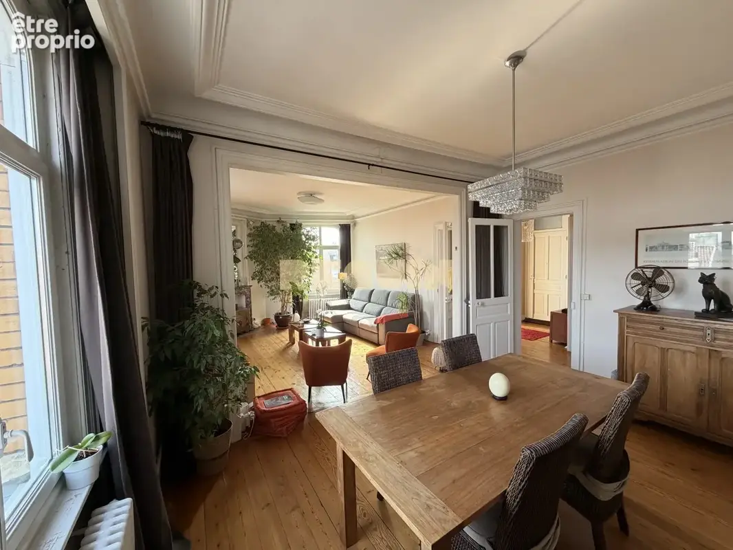 Appartement 4 pièces 119 m² à vendre à Lille (59000) - photo 4