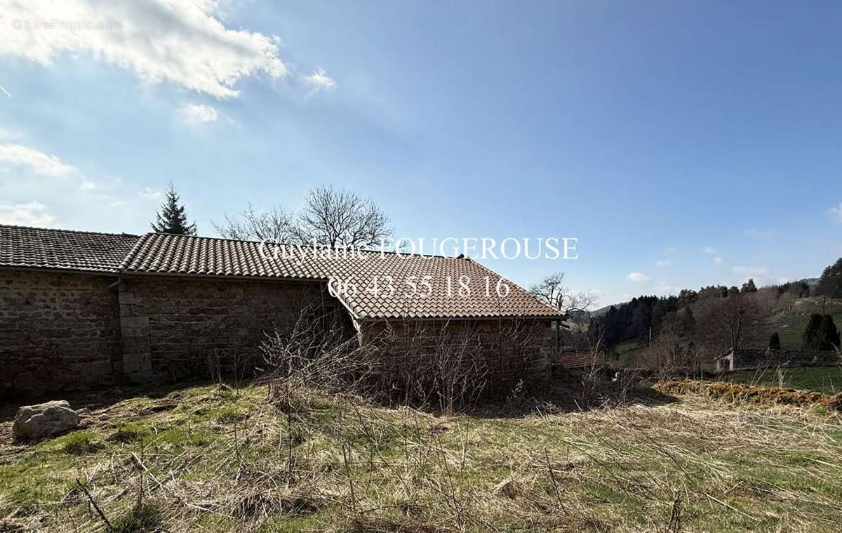 Maison Saint Antheme 5 pièce(s) 150 m2 - photo 2