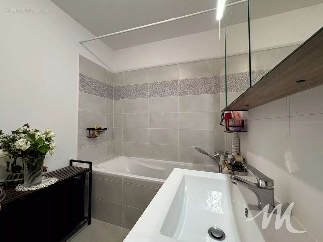 Maison en excellent état dans une résidence sécurisée - photo 7