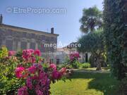 Maison à SAINT-JEAN-D'ANGELY