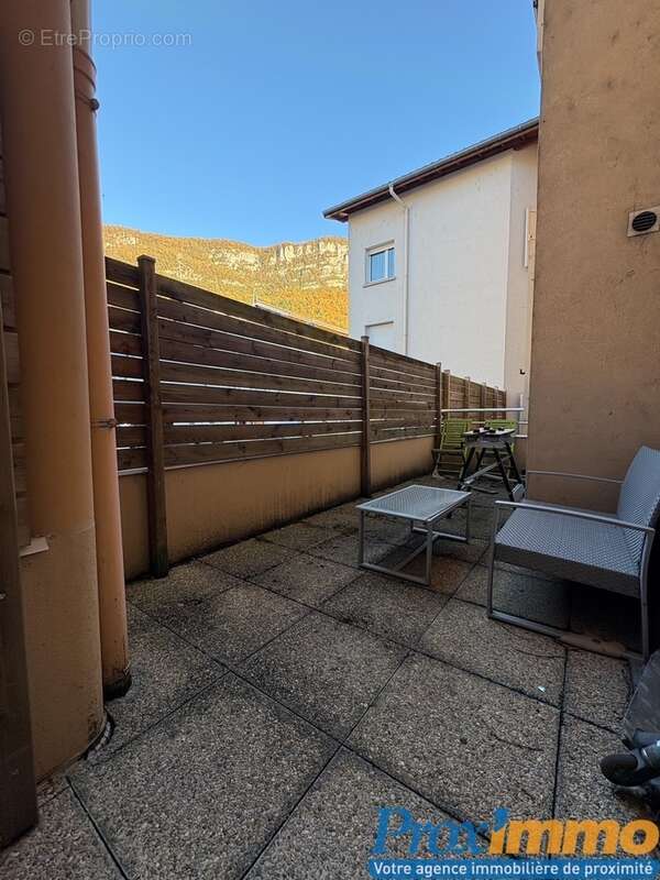 Appartement à LA BUISSE