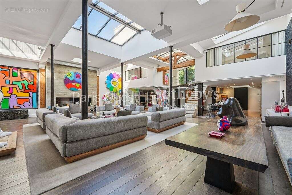 Appartement à PARIS-2E