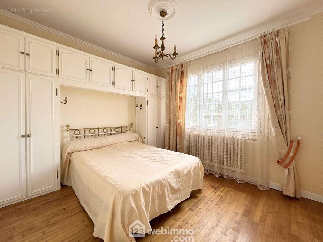 Maison 135 m² à Tredrez-Locquemeau  - photo 8