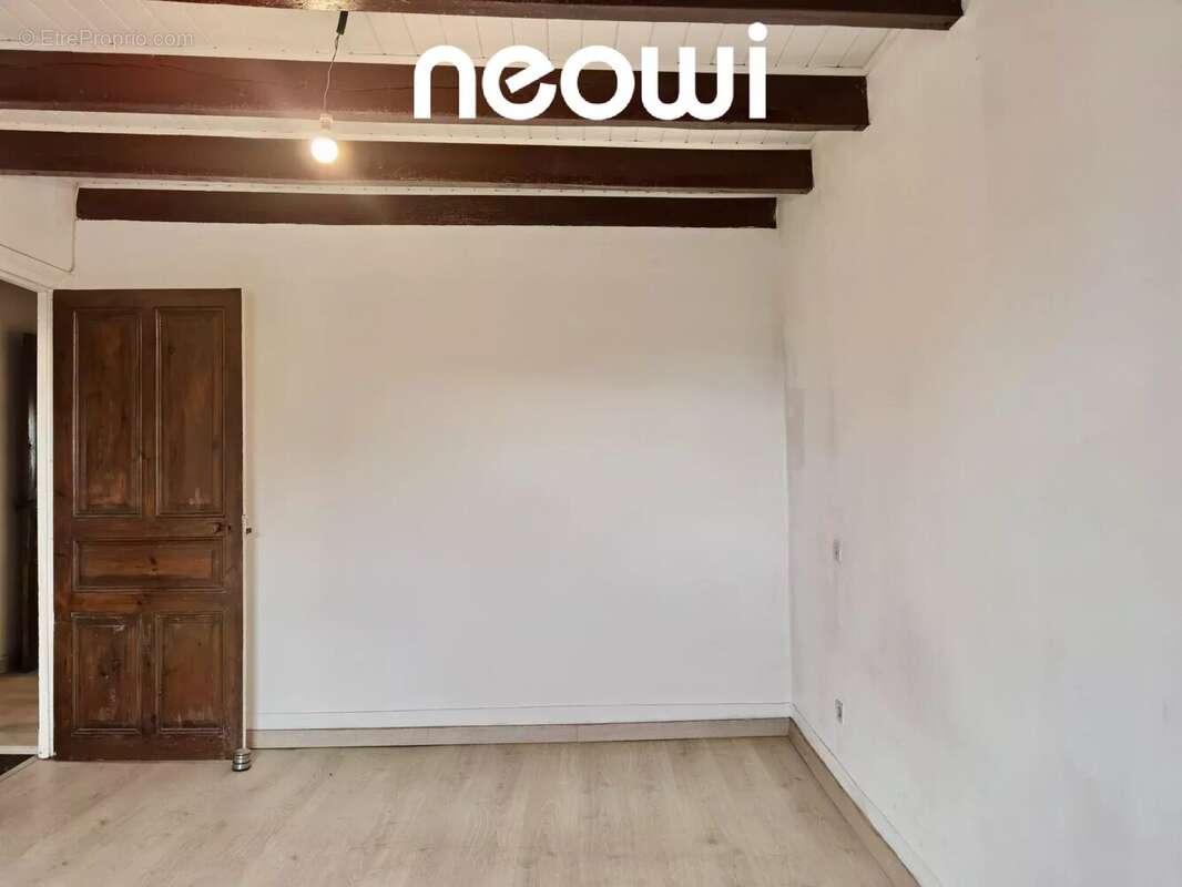 Maison à BAGNAC-SUR-CELE